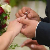 Familienfeiern und Hochzeiten